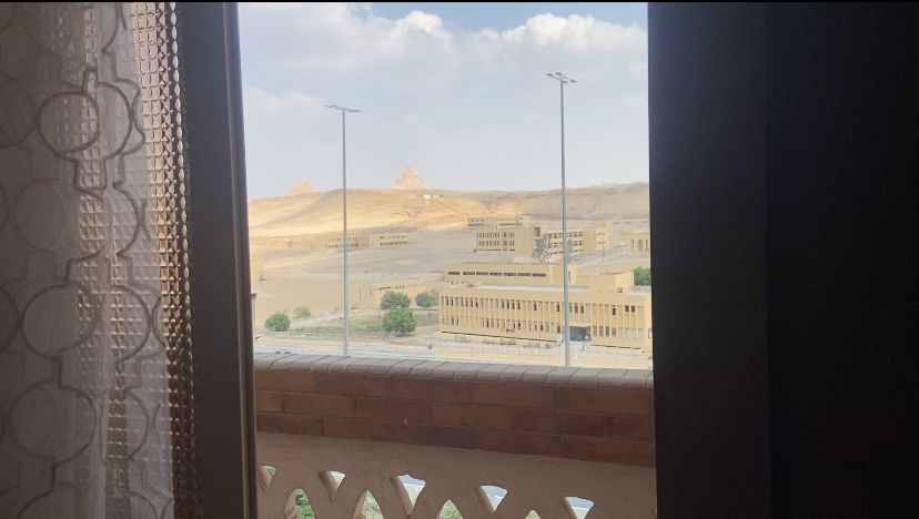 دوبلكس 370 متر للبيع في البوابه الاولي (خوفو) حدائق الأهرام