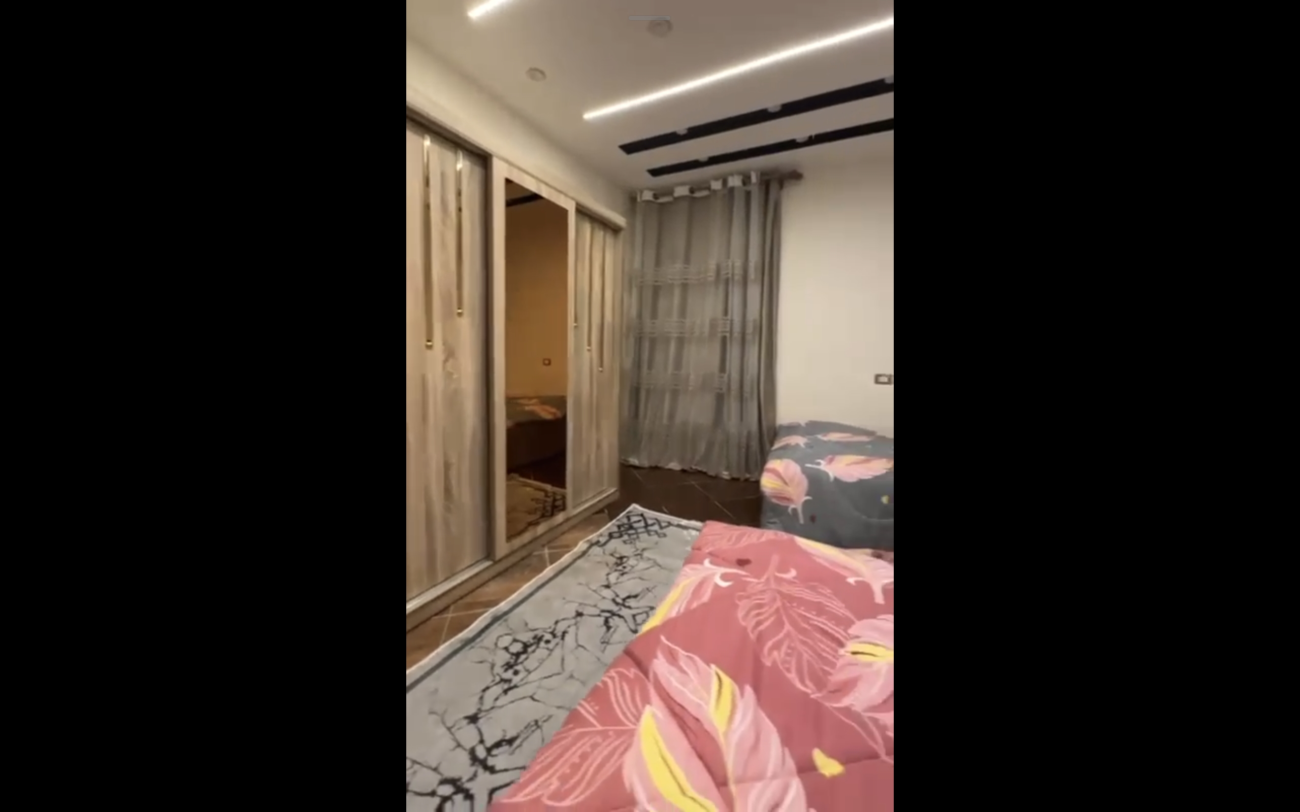 ارضي وجهه 190 متر للبيع في البوابه الاولي (خوفو) حدائق الأهرام